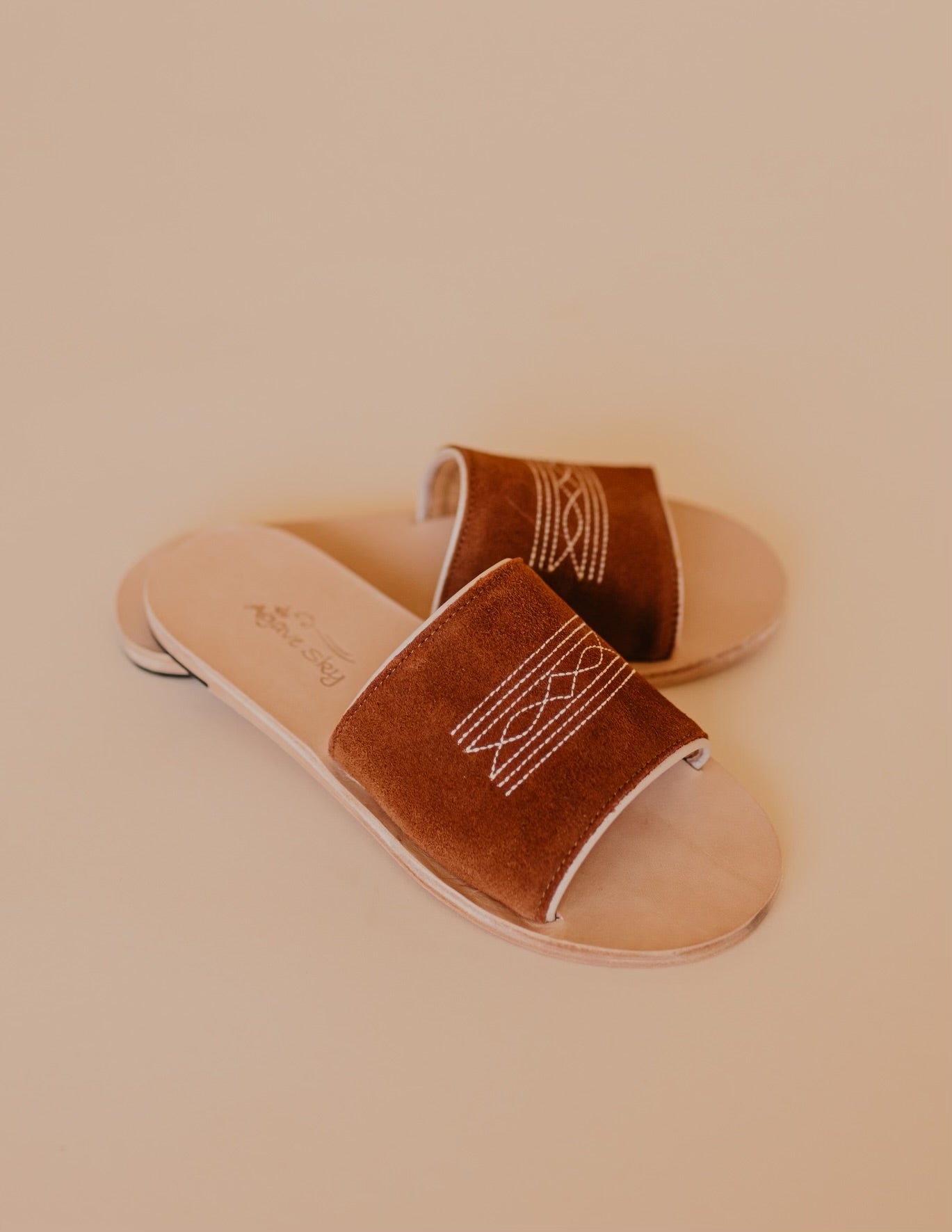 The Nadia Sandal - Rust/Cream