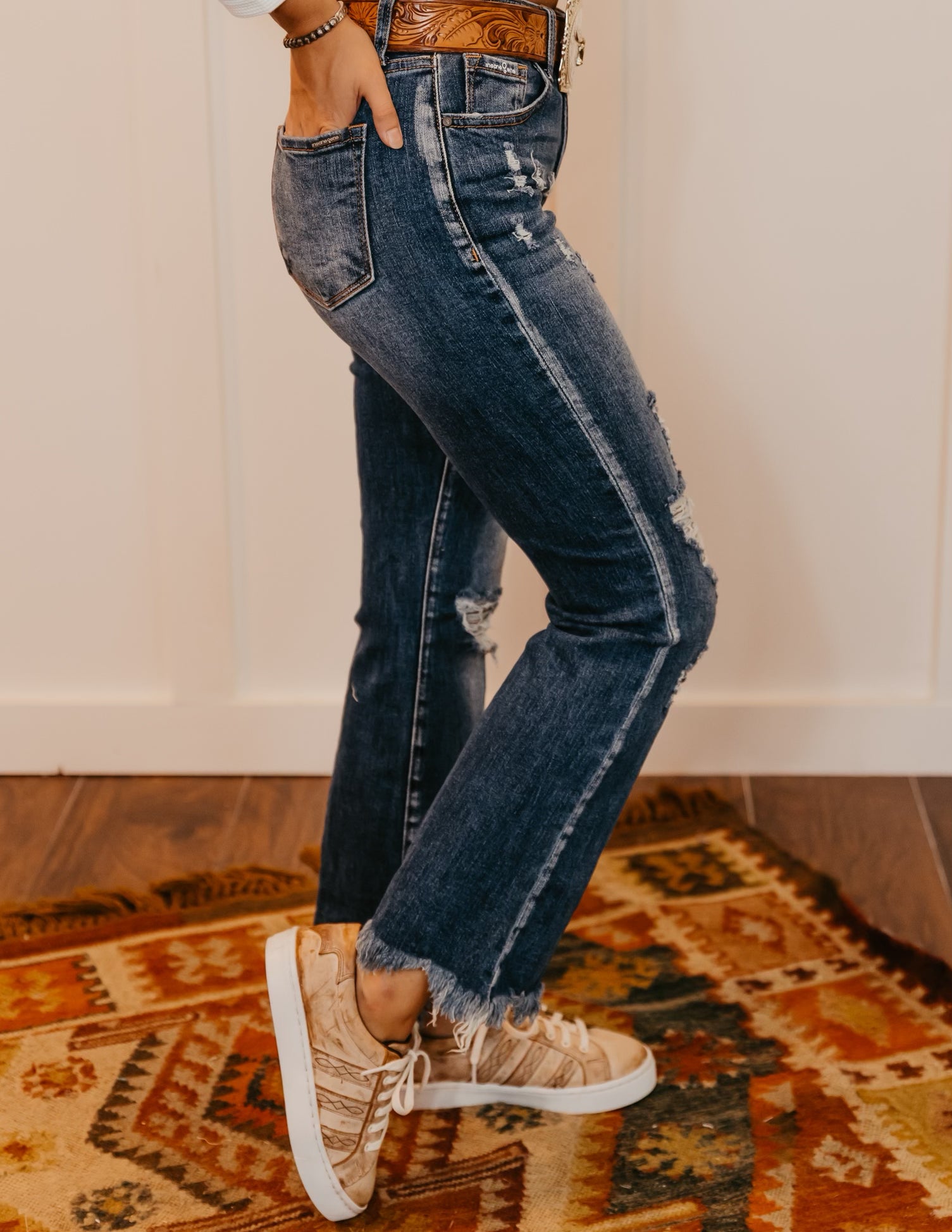 The Lane Crop Flare