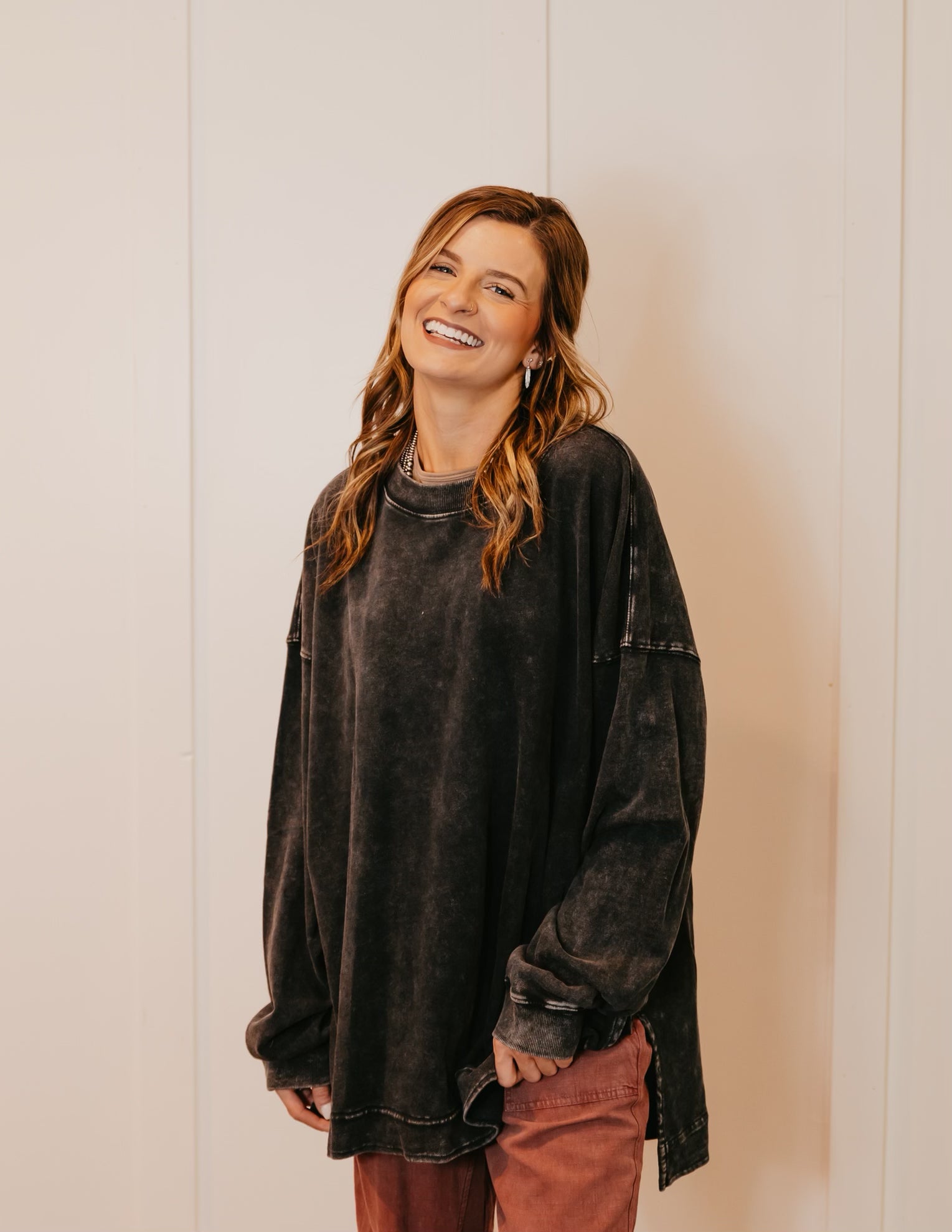 The Mav Pullover {multiple colors}