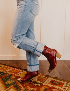 The Vegas Boot in Merlot