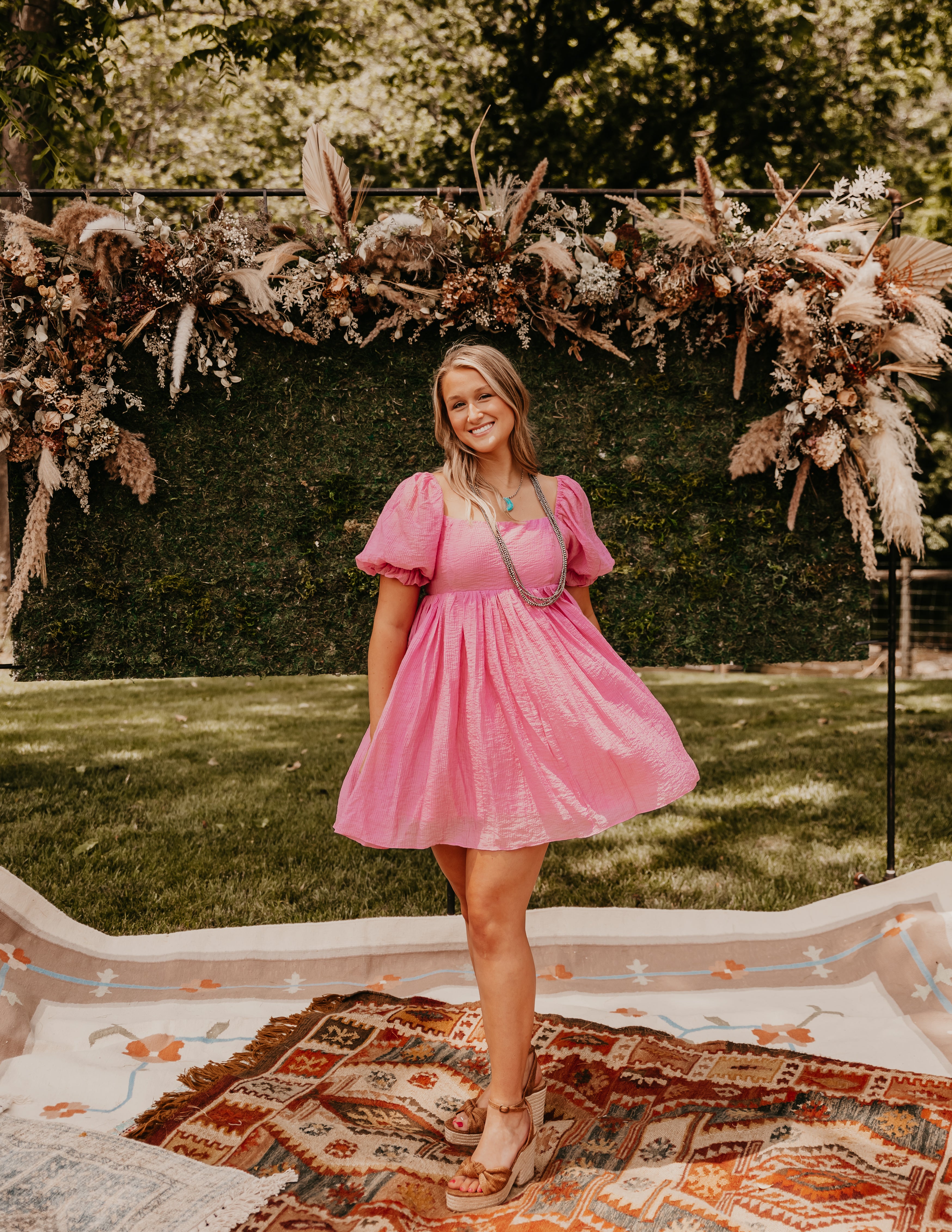 The pink dress discount