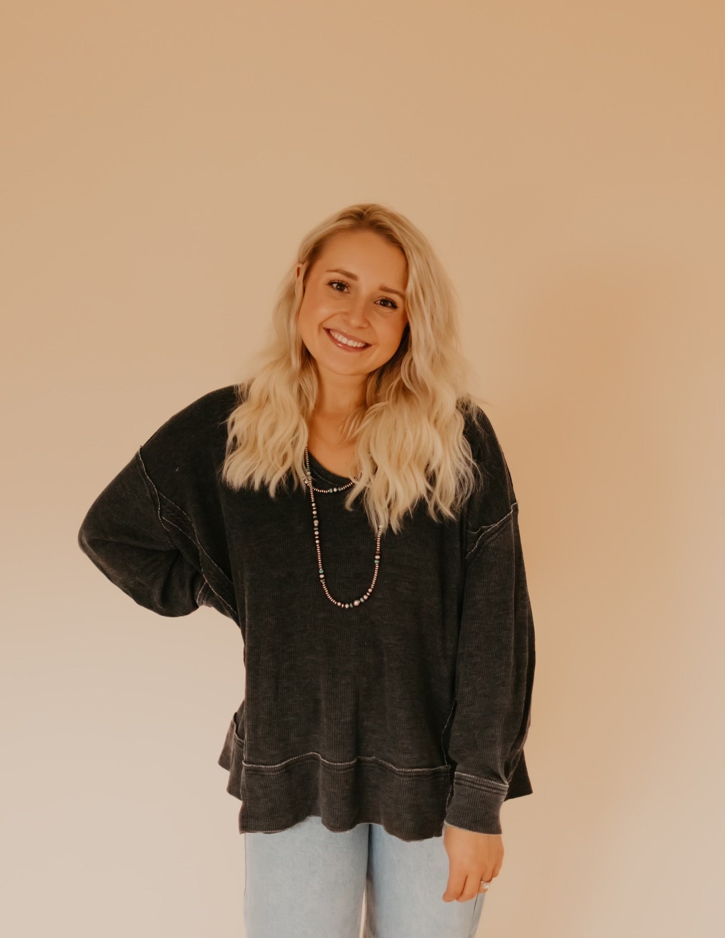 The Roca Oversized Top - Black