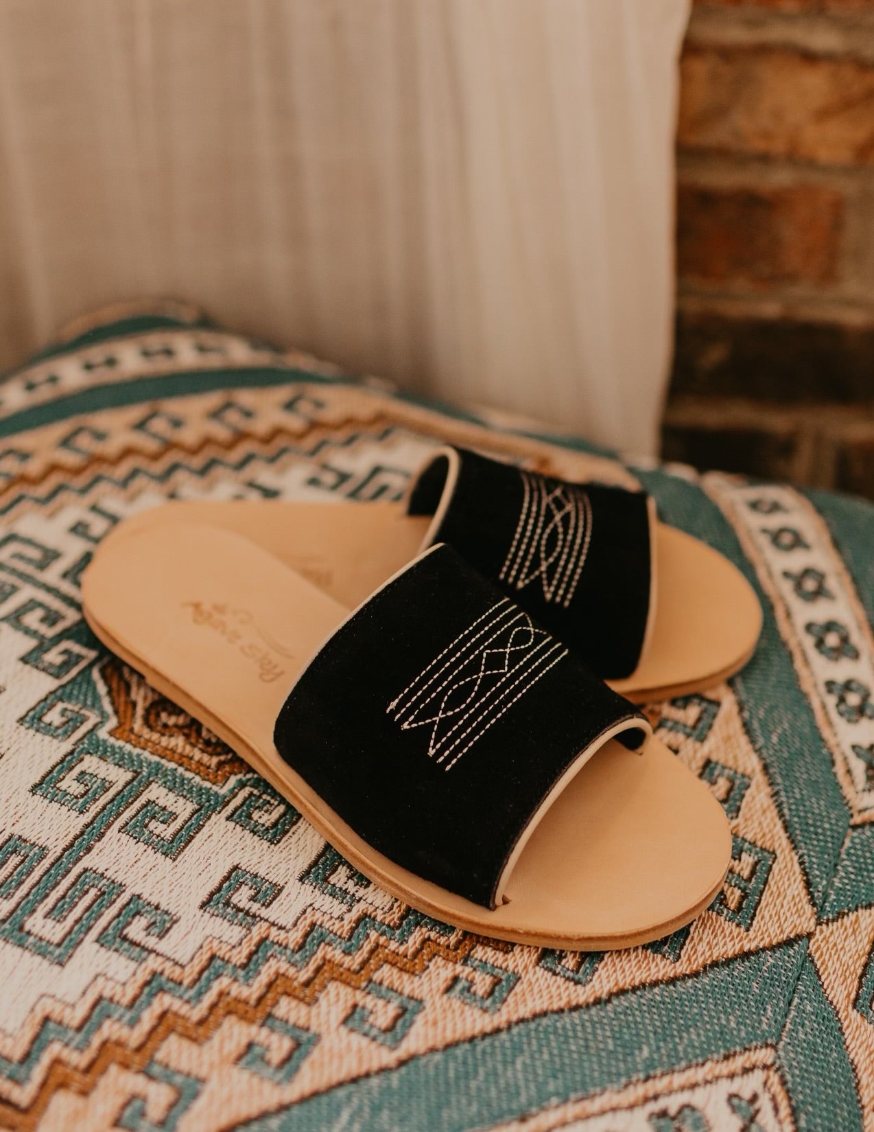 The Nadia Stitch Sandal - Black/Cream