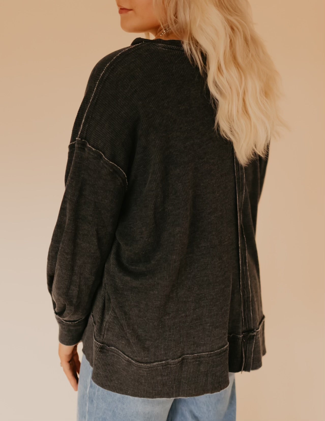 The Roca Oversized Top - Black