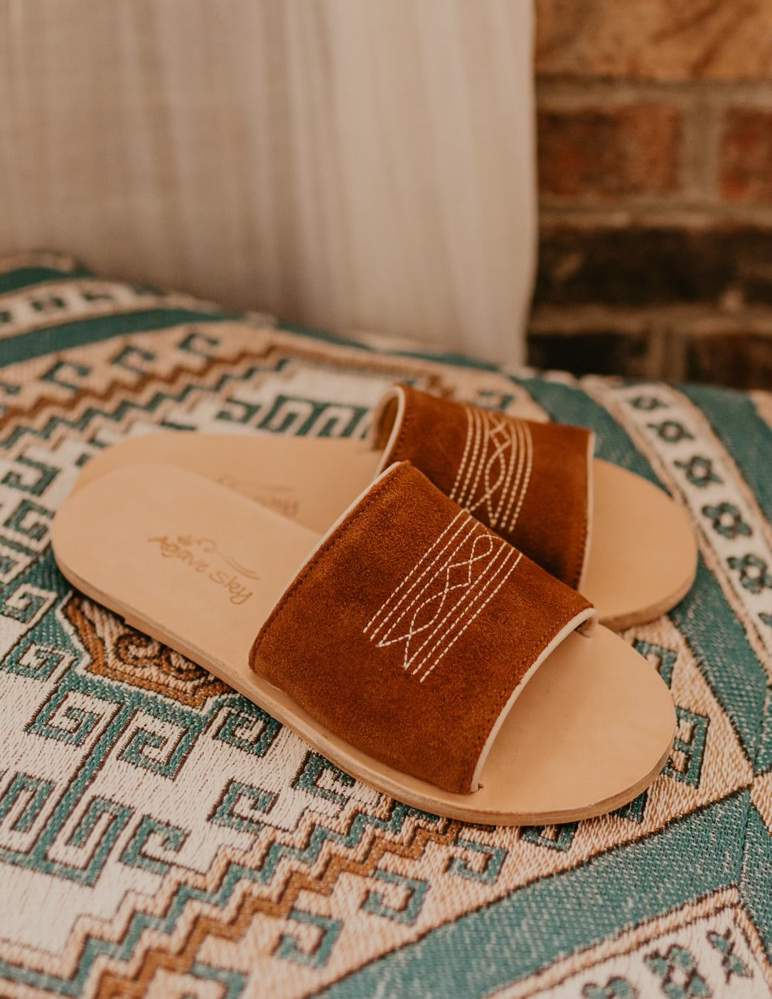 The Nadia Sandal - Rust/Cream