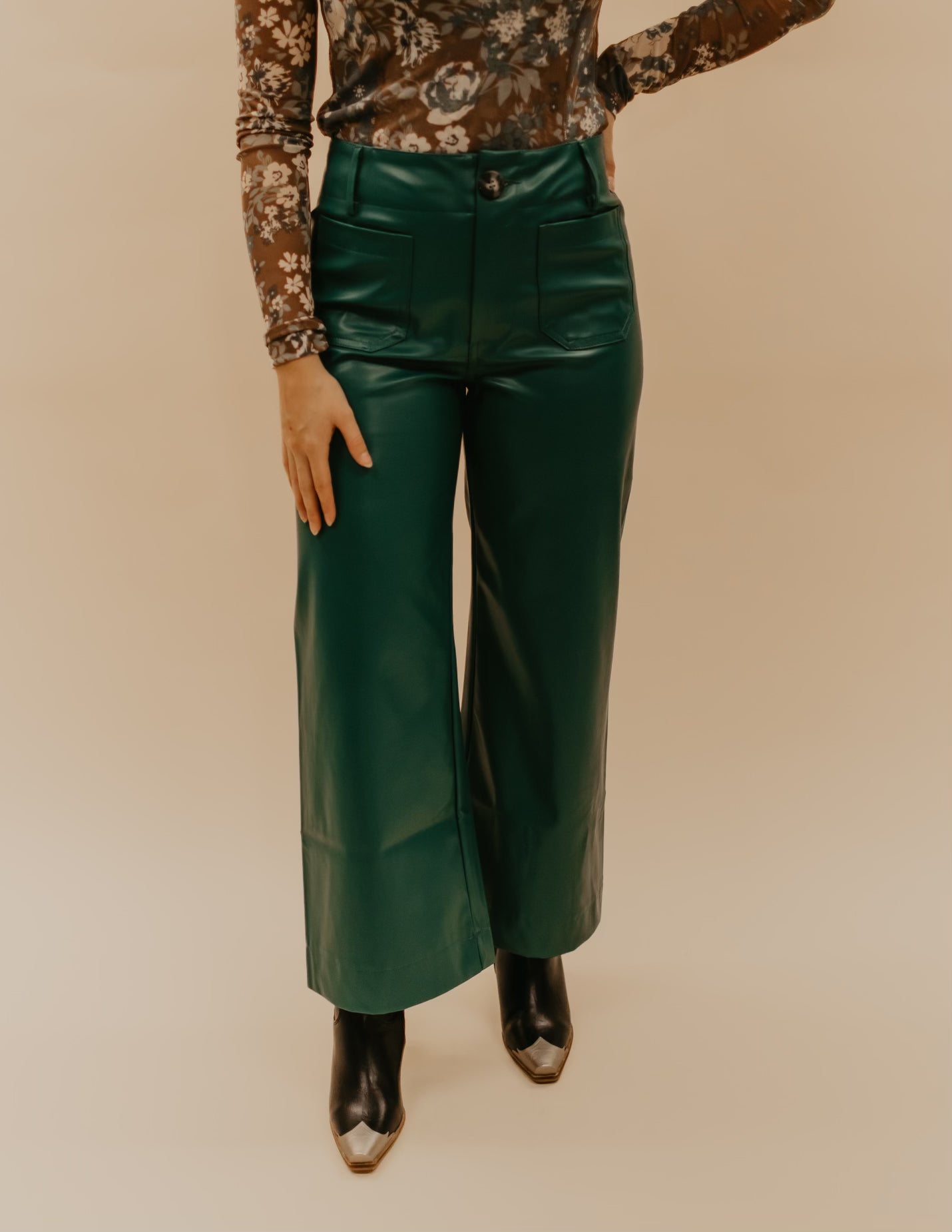 The Elva Pleather Pant - Hunter Green