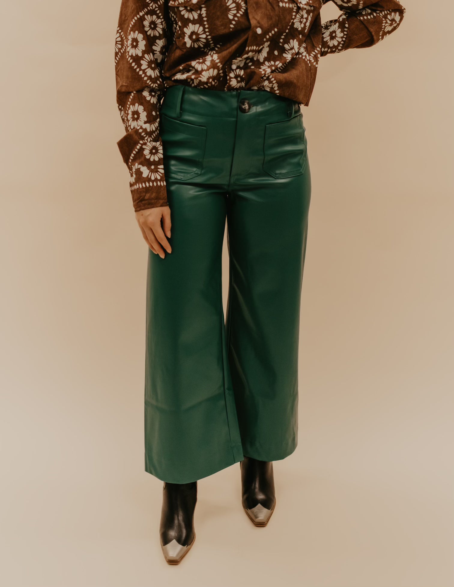 The Elva Pleather Pant - Hunter Green