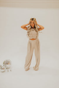 The Waylon Criss-Cross Set
