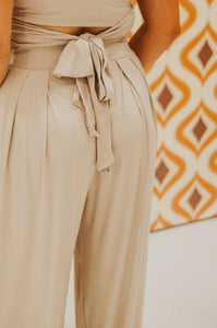 The Waylon Criss-Cross Set