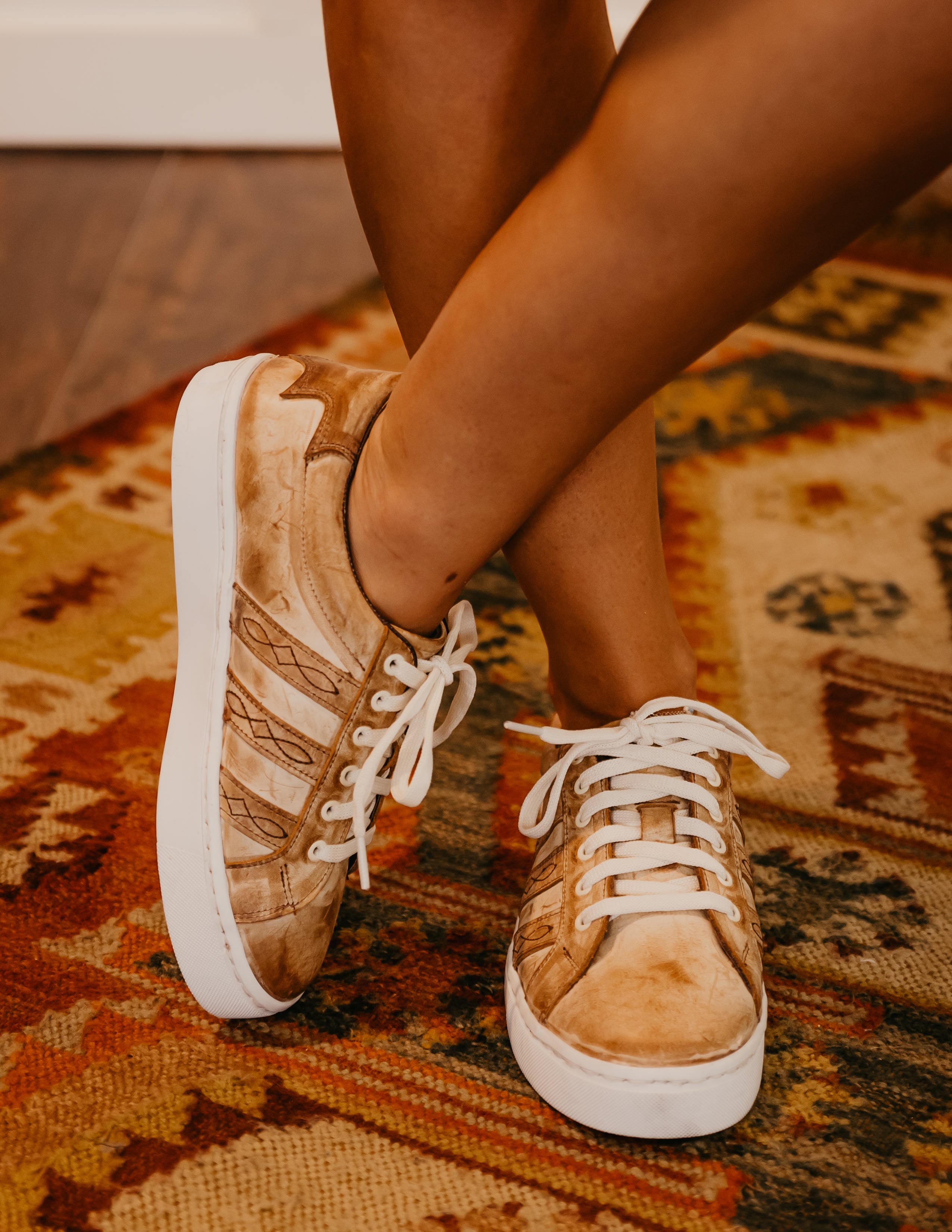 The Tennis Shoe