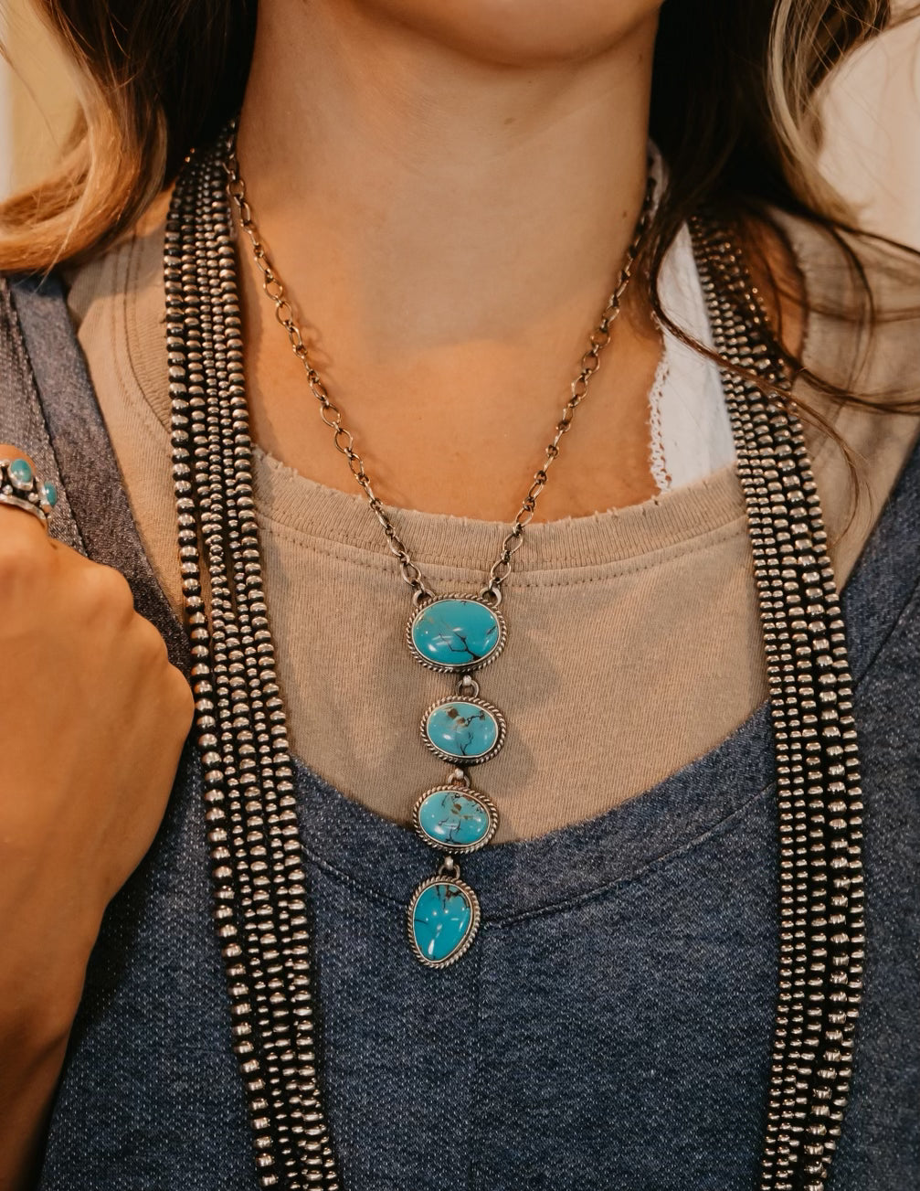 The Navarre Lariat