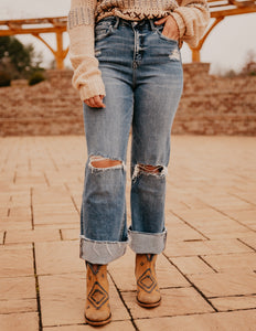 The Munday Wide Leg Jean