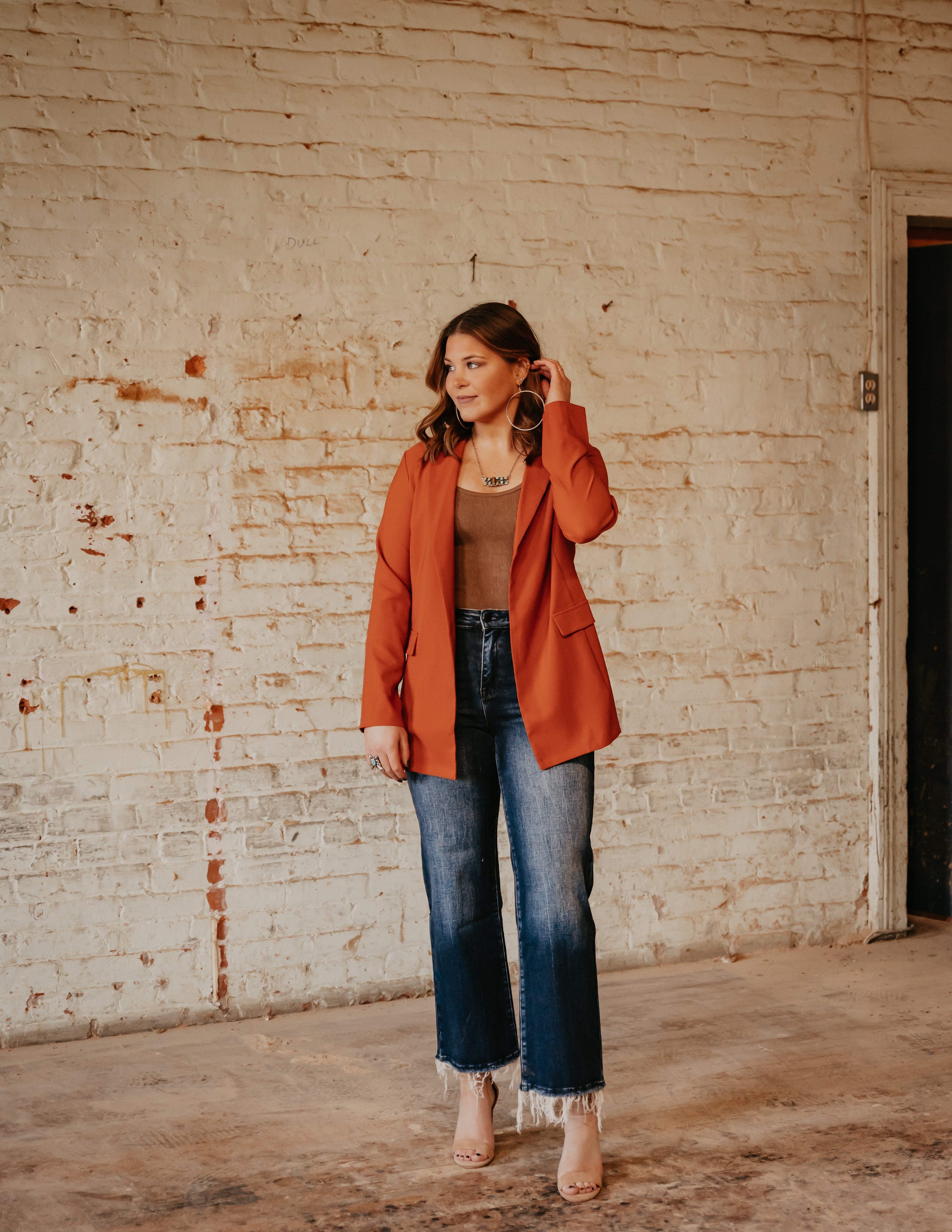The Clara Straight Jean in Dark Wash