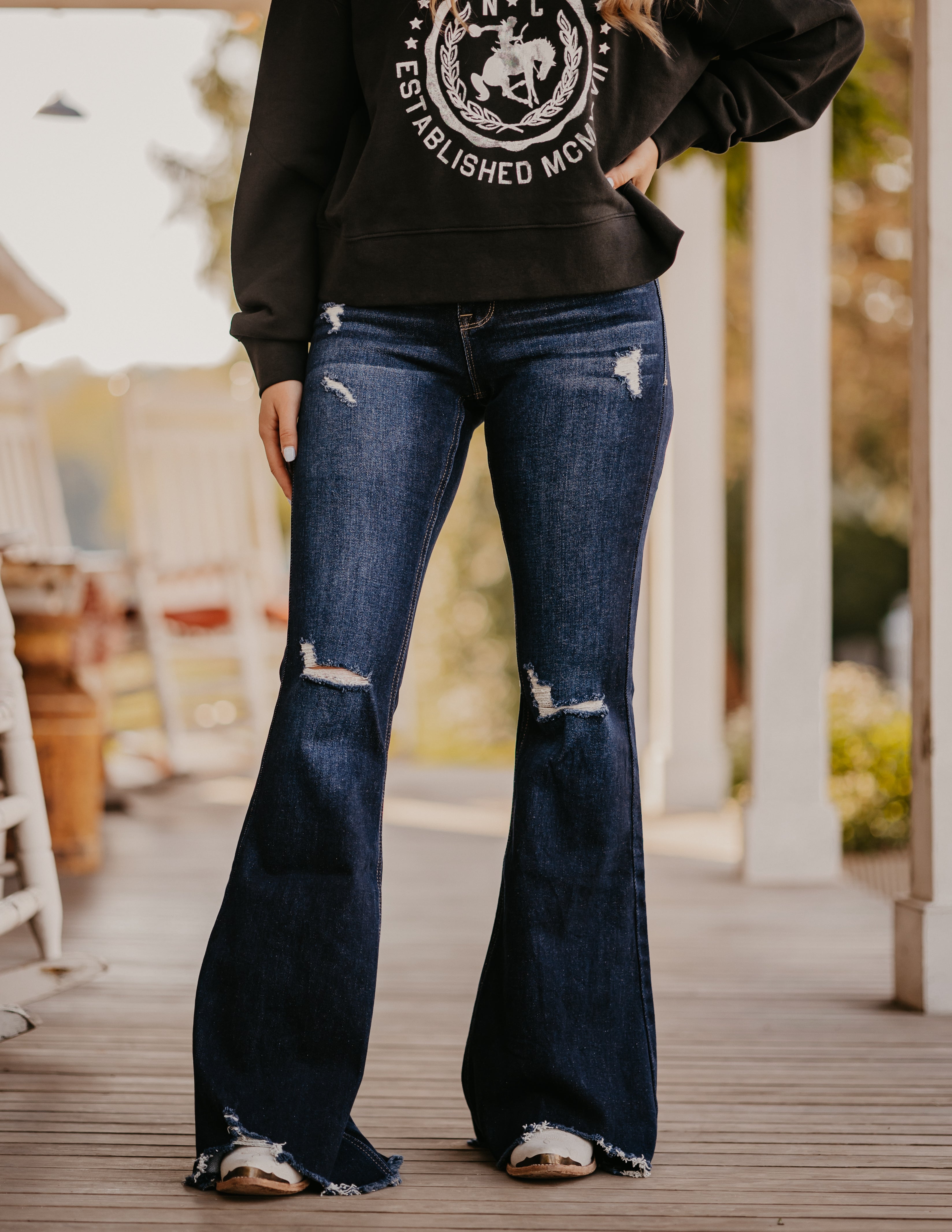 The Jules Flare - The Branded Blonde